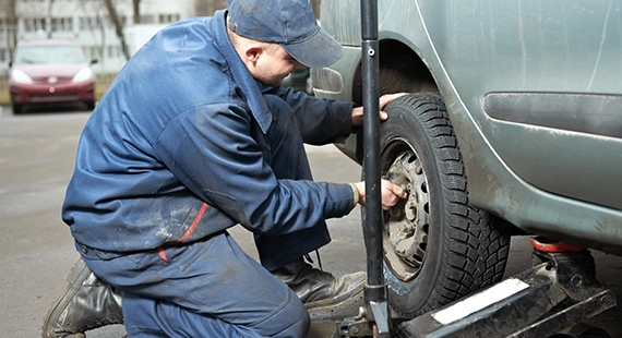 Emergency Mobile Tire Replacement